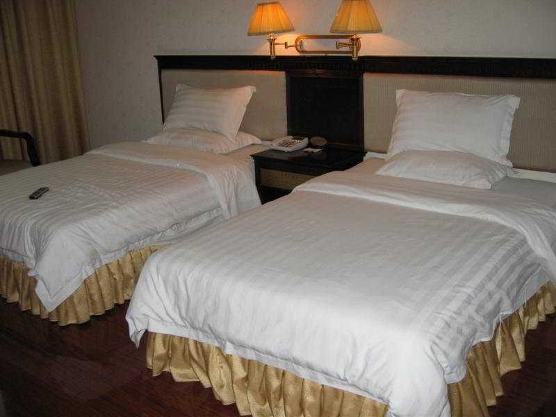 Star City Hotel Гуанчжоу Экстерьер фото